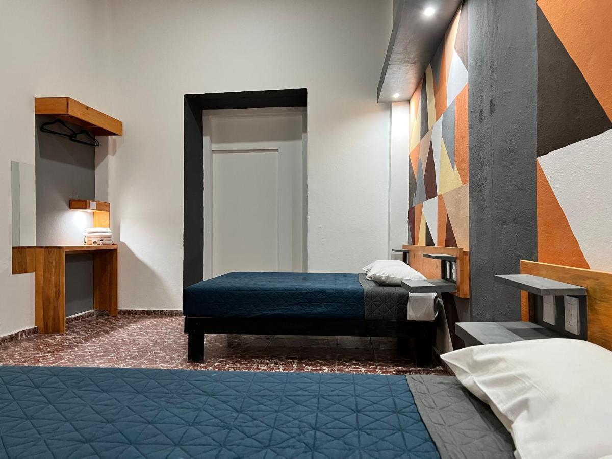モレリア Casa Aura Bed & Breakfast エクステリア 写真