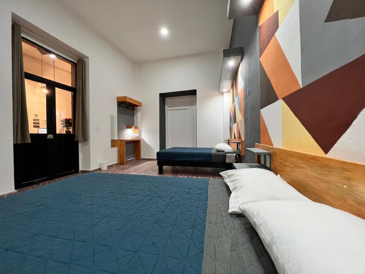 モレリア Casa Aura Bed & Breakfast エクステリア 写真