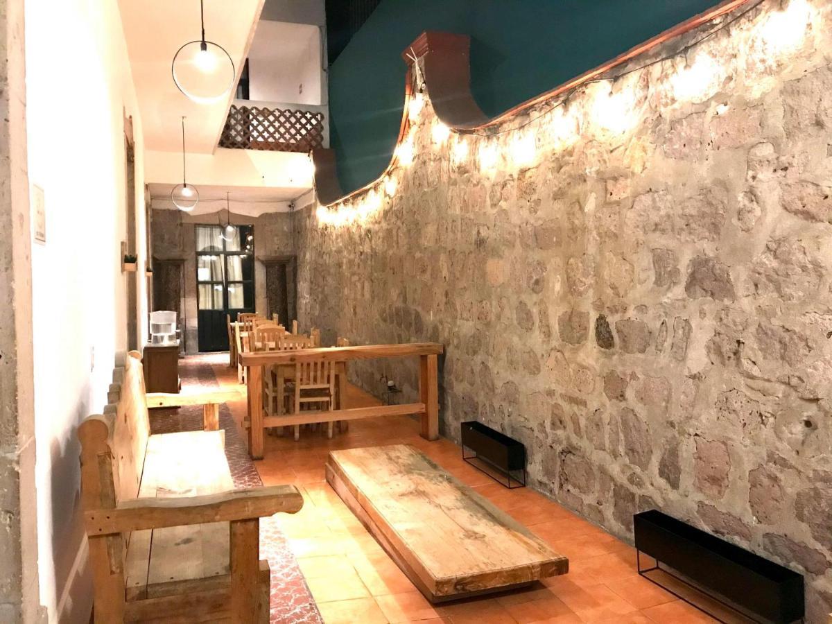 モレリア Casa Aura Bed & Breakfast エクステリア 写真